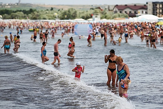 Власти рекомендуют запретить купаться в Анапе и Новороссийске