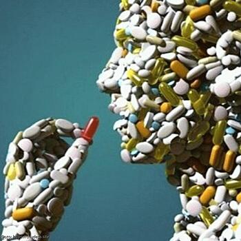 5 устаревших и опасных лекарств, которые нужно выбросить из аптечки прямо сейчас