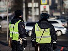 В Челябинске автомобиль врезался в мотоцикл: есть пострадавший