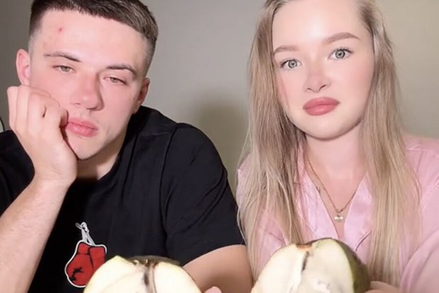 Украинских блогеров Захара и Ангелину Павелко депортировали из США