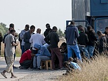 В Ливии восемь нелегальных эмигрантов погибли от удушья в грузовике