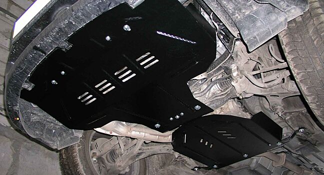 Почему опасно защищать моторный отсек автомобиля от грязи?