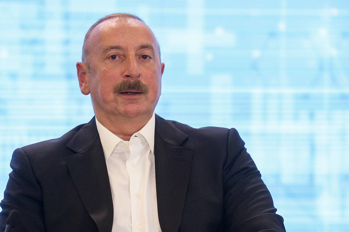 Алиев резко высказался в адрес наблюдателей ЕС
