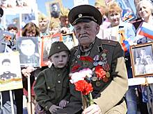 Волонтеры-фотографы сделают для участников акции «Бессмертный полк» снимки на память