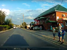 В Пензенской области трое детей едва не угодили под колеса автомобиля