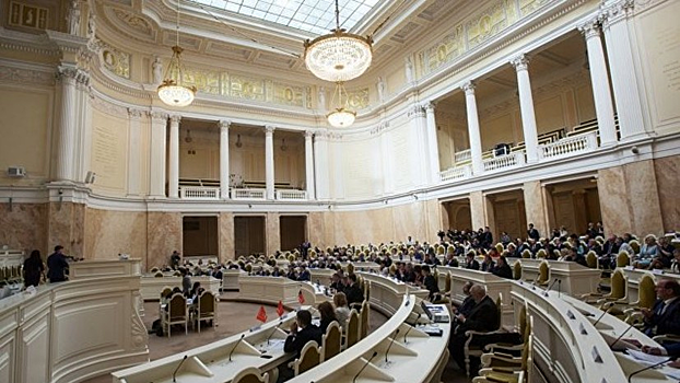 Петербургские депутаты одобрили законопроект о расселении коммуналок