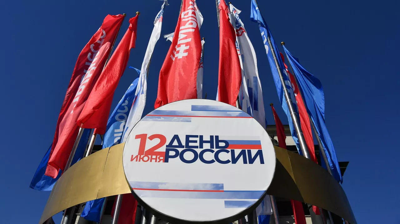 В День России Сбер запустит открытый фестиваль AI-арта