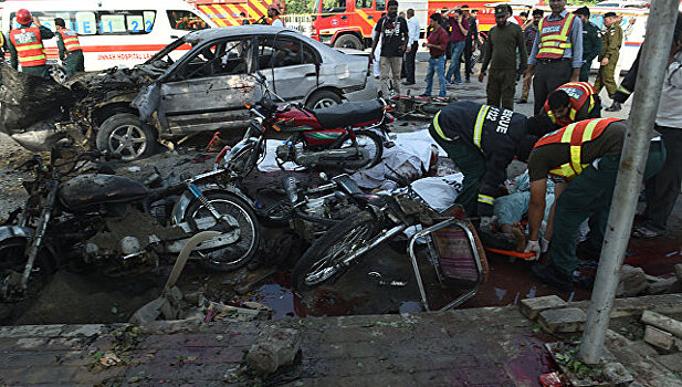 Число жертв взрыва в Лахоре выросло