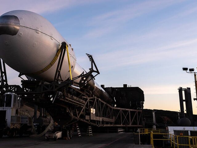 Запуск ракеты SpaceX со спутниками Starlink отменен из-за неполадок