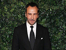 Почему Том Форд отказался от формата see now-buy now