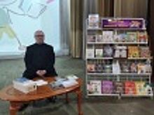 Встреча с детским писателем прошла в доме культуры «Дружба»