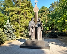 В преддверии Дня семьи, любви и верности: в Волгодонске восстановили памятник Петру и Февронии