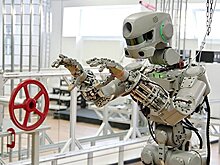 Кабмин постановил проводить ежегодный Международный чемпионат по битве роботов