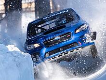 Посмотрите на очень жесткий спуск Subaru с бобслейной трассы