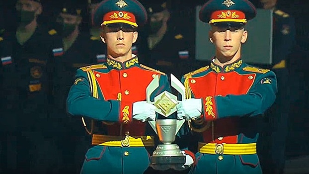 Победителей «Танкового биатлона» наградили на церемонии закрытия АрМИ-2020