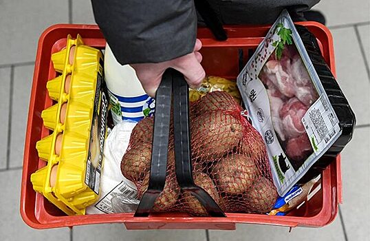 Власти предлагают ограничить наценку на социально значимые продукты 5%