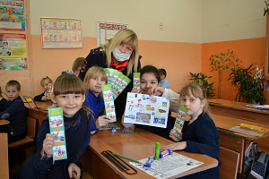 В Тамбовской области госавтоинспекторы провели мероприятия, посвященные Всемирному дню ребенка