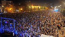 Послушать «Песняров» на концерт ко Дню города пришли тысячи жителей Энгельса