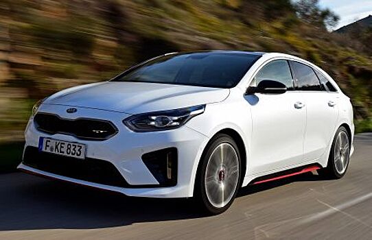 KIA представил спортивную версию ProCeed