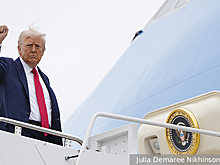 CBS: Трамп пересел на другой самолет из-за поломки при вылете в Давос