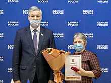 Уборщице из Вологды передали награду от Президента Российской Федерации