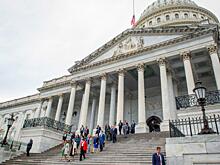 Американские "украино-максималисты" на правом фланге по-прежнему доминируют. Но как надолго?