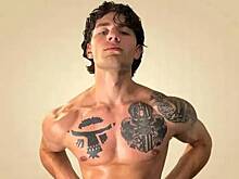 Турист получил ножом в лицо в Европе после попытки защитить женщин от нападения