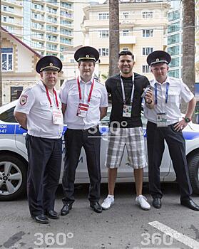 Сочинские полицейские помогли бразильцу попасть на матч и найти телефон