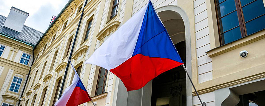 Чехия вышла из банков, созданных при СЭВ