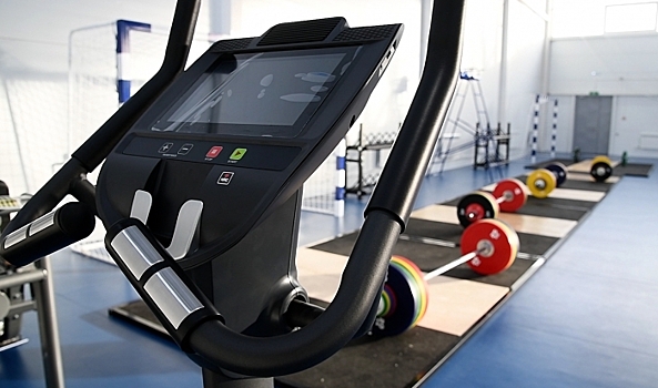 Силовые нагрузки оказались полезны для людей пожилого возраста