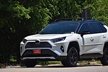 Toyota RAV4 Hybrid попал в топ-5 самых экономичных кроссоверов 2021 года