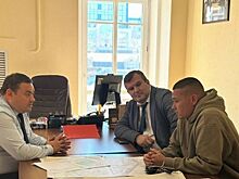 Поврежденный блогером Чеботаревым отбойник на Ворошиловском мосту восстановят за его счет