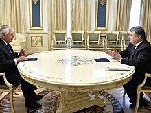 Циничный симбиоз: Порошенко и Тиллерсону мешает реальность