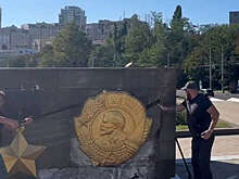 Прокуратура: Балинскому предъявили обвинение в повреждении памятника и фейках