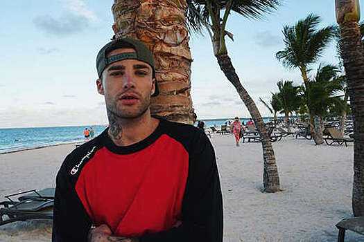 Блогер Рома Желудь назвал Волочкову безумно сексуальной женщиной