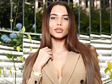 Такому автопарку позавидует каждый. На чём ездит жена Тимати — Анастасия Решетова?