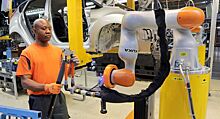 Ford считает, что роботы никогда не смогут полностью заменить людей в производстве автомобилей