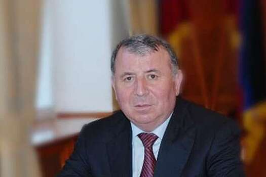 Долг экс-госсекретаря Дагестана Магомедова начали взыскивать в день задержания