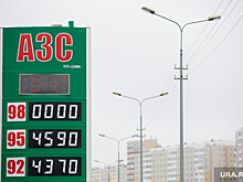 В России продлили заморозку цен на бензин