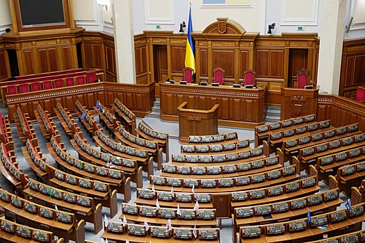 Верховная Рада на карантине: депутатов скосило отравление