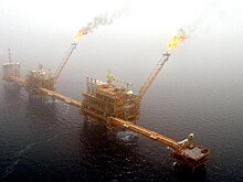 Нефть показывает смешанные результаты