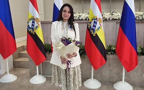 «Я вместе с ними кую эту победу»: Екатерина Козьменко из курского приграничья уже четвертый год помогает бойцам и мирному населению