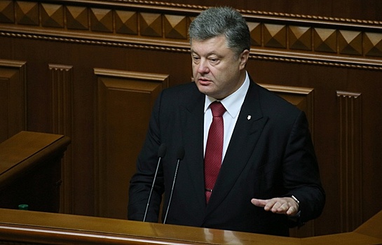 Порошенко объяснил разницу между ситуацией на Украине и в Греции