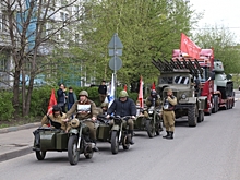 Байкеры поздравили ветерана в Тропарево-Никулино