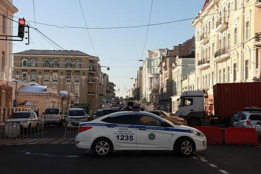 Движение под Золотым мостом во Владивостоке перекрыто в целях безопасности