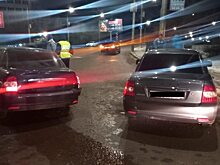 На Орджоникидзе в Саратове столкнулись две «Приоры»