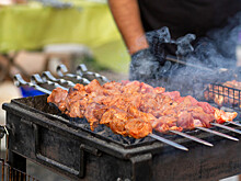 Гастроэнтеролог назвала полезные варианты маринадов для шашлыка