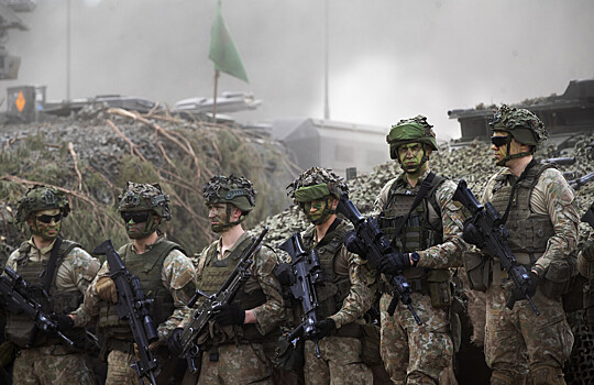 Эксперт объяснил, почему Европа прогнозирует конфликт с РФ именно в 2030 году