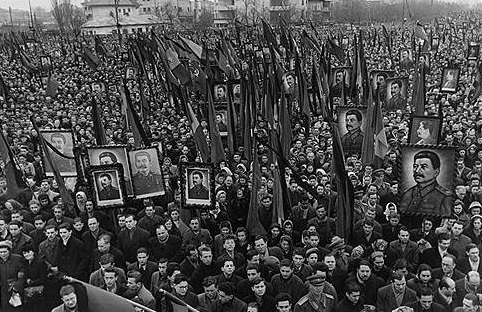 Сколько погибло человек во время похорон Сталина - Рамблер/новости