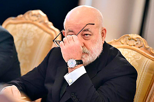 Российский миллиардер выиграл суд в Европе по поводу своих денег